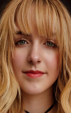 Маккенна Грейс