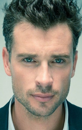 Том Уэллинг