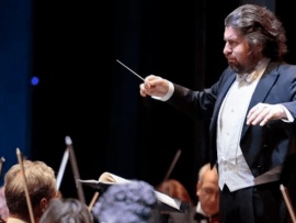 Государственный симфонический оркестр Новая Россия. Дирижёр — Дмитрий Юровский