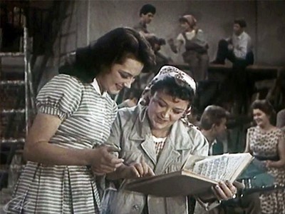 Осторожно, бабушка! (4)