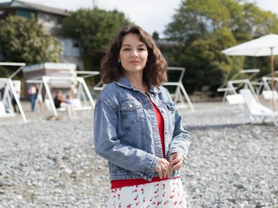 У самого моря