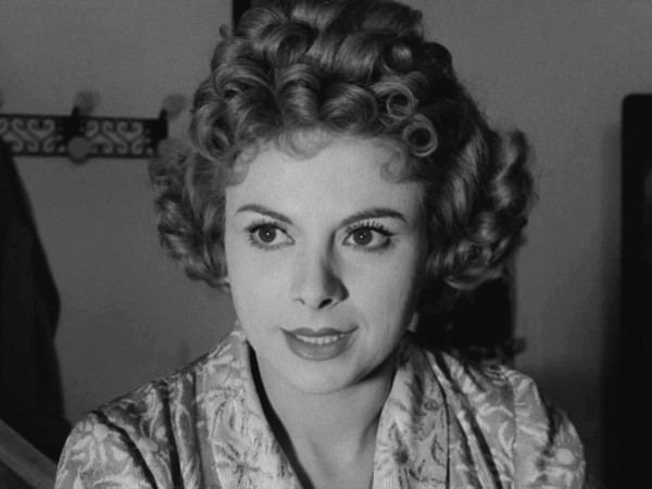 Посетитель (2)