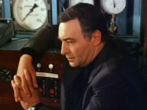 ... И другие официальные лица