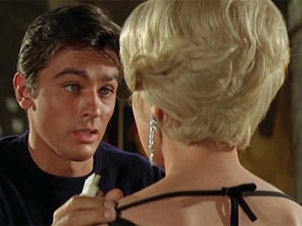 Жёлтый «Роллс-Ройс» (2)