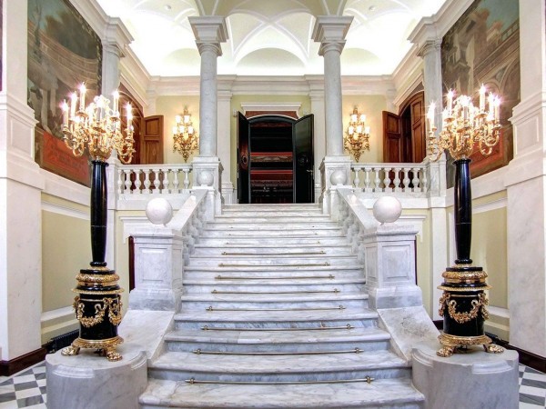 Сокровища Петербурга. Дворцы