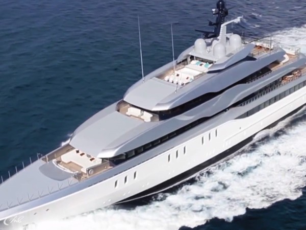 Создавая суперъяхты