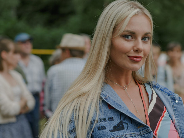 За каменной стеной (2)