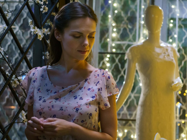 Платье из маргариток