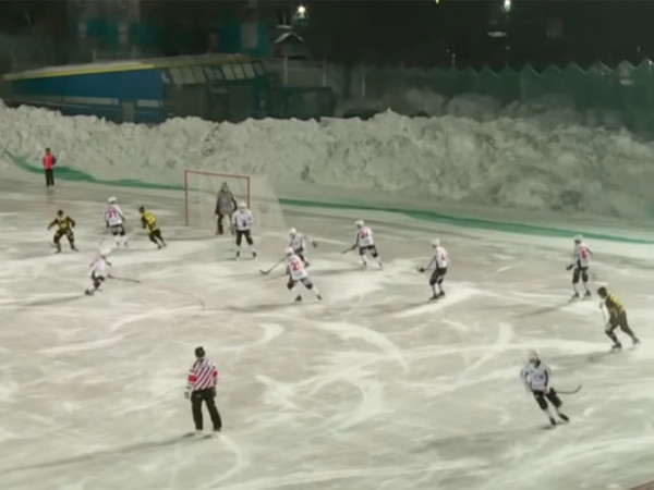 Хоккей с мячом. Чемпионат России. Прямая трансляция