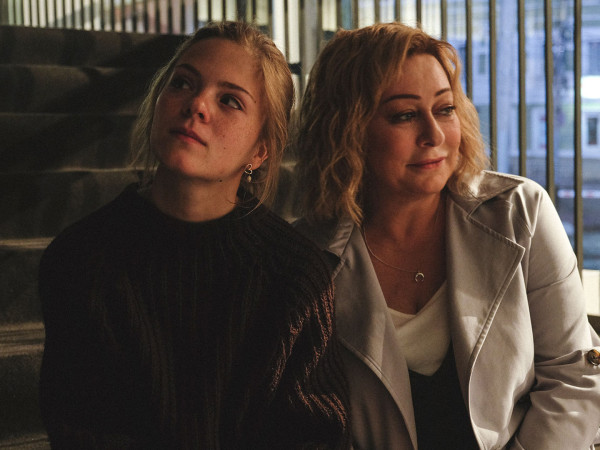 Пара из будущего (6)