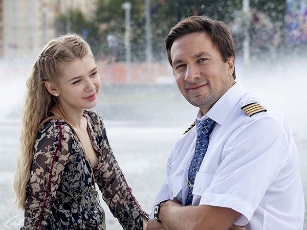 Она сбила лётчика (4)