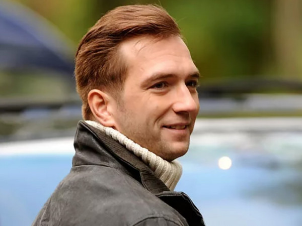 Удиви меня (2)