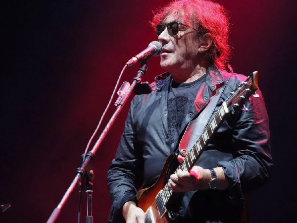 К 70-летию музыканта. Концерт Владимира Кузьмина