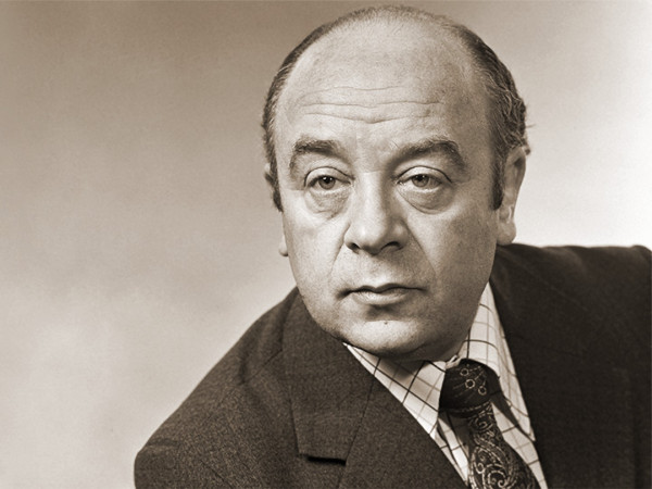 Леонид Броневой. Вас попрошу остаться