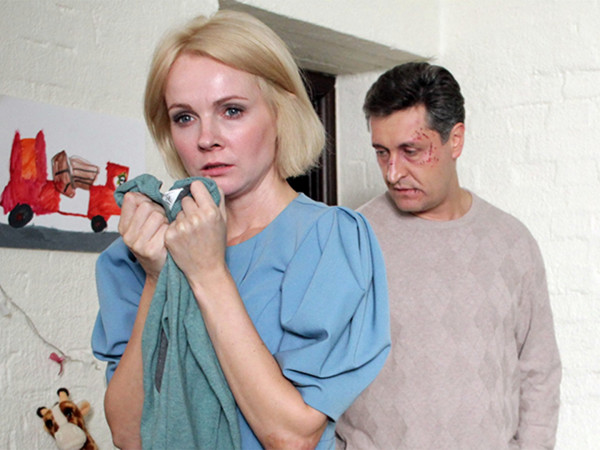 Никогда не разговаривай с незнакомками (2)