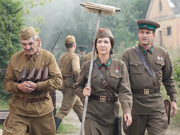 По законам военного времени