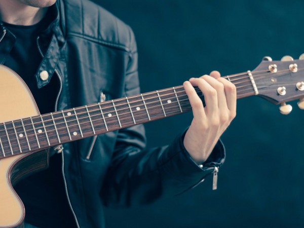 Александр Новиков