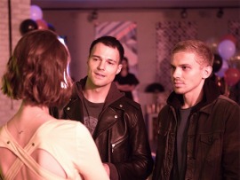 На районе (6)