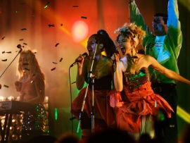 Премьера. Комбинация