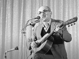 Булат Окуджава. Надежды маленький оркестрик...