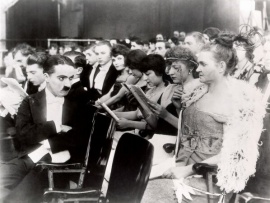 Вечер в мюзик-холле