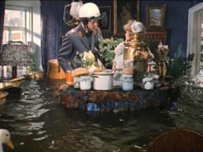 Автомобиль, скрипка и собака Клякса (3)