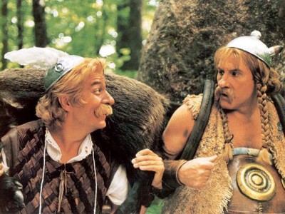 Астерикс и Обеликс против Цезаря