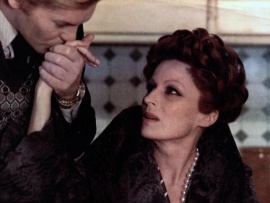 Семейный портрет в интерьере