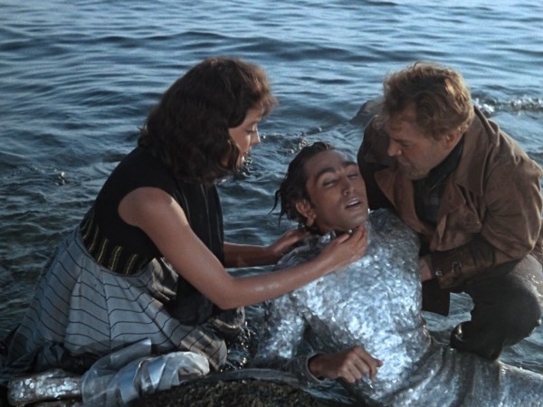 Человек-амфибия (3)