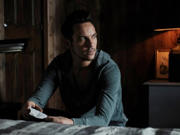 Черная бабочка (2)