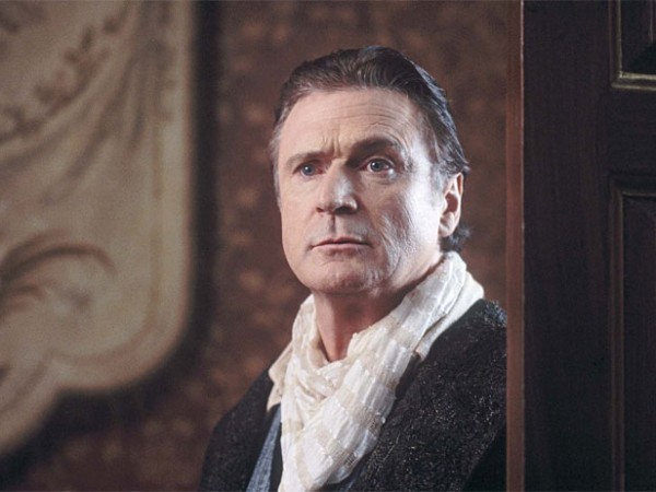 Заколдованная Элла (5)