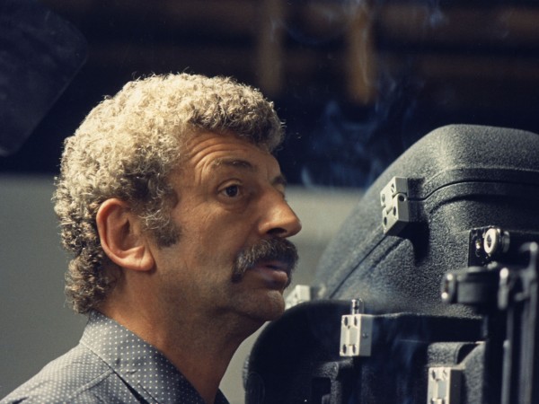 Высокий блондин в черном ботинке (3)