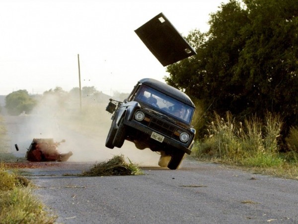 Техасская резня бензопилой: Начало (3)