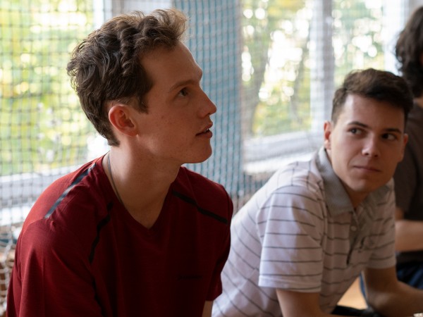 Шестнадцать + (2)