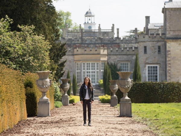 Tomb Raider: Лара Крофт (3)