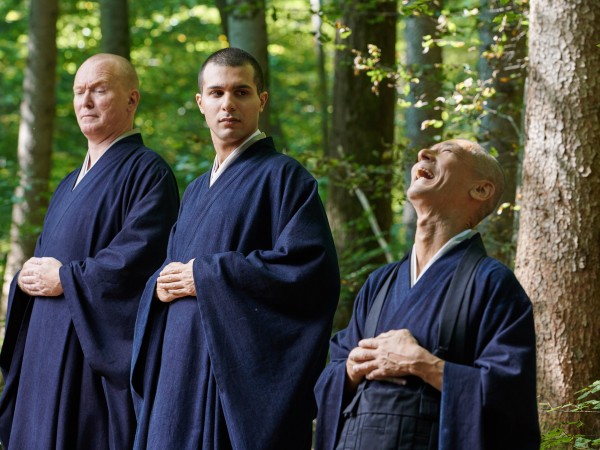 Что видно отсюда (2)