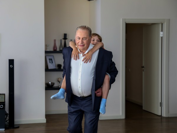 Любовь по найму (2)