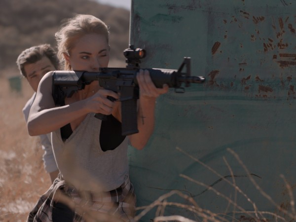 Блондинка под прицелом (2)