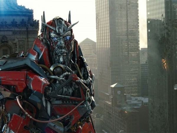 Трансформеры 3: Тёмная сторона Луны (4)