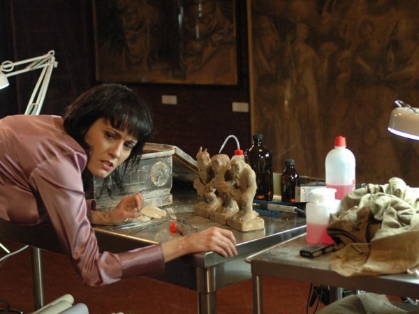 Мать слез (5)