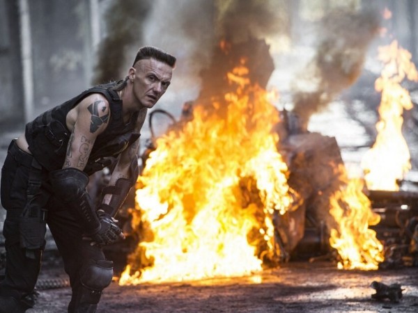 Робот по имени Чаппи (4)