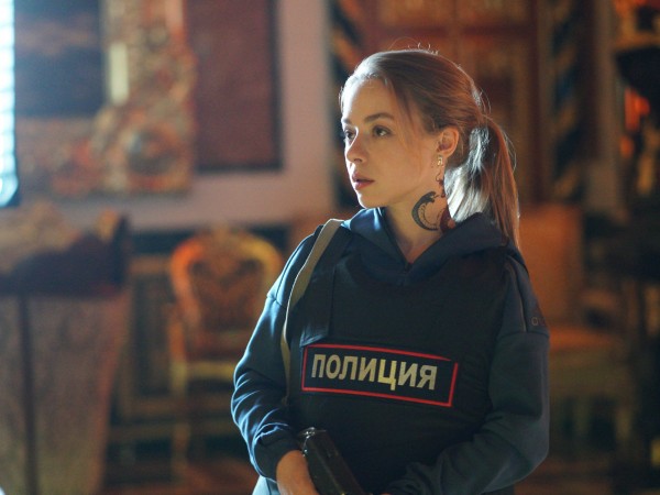 Полицейский с рублёвки. Новогодний беспредел (5)