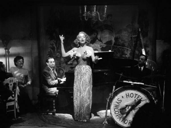 Зарубежный роман (2)