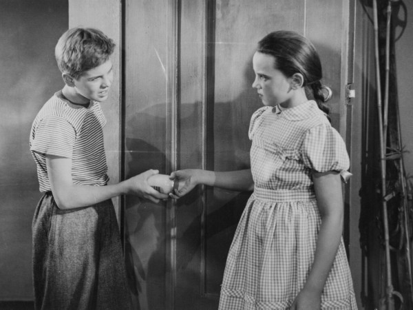 Девчонка, с которой я дружил (5)