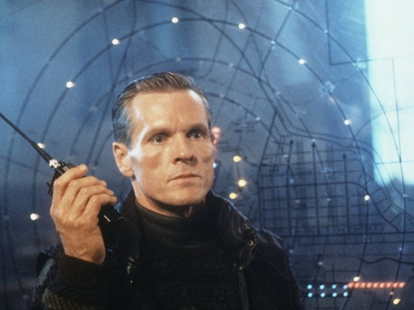 Крепкий орешек 2 (4)