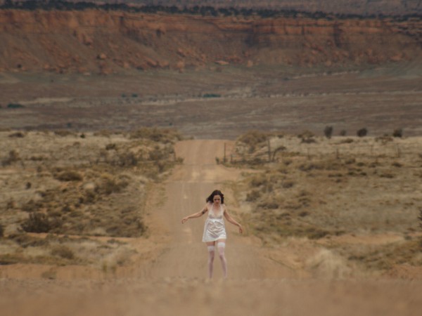 Имитация женщины (2)