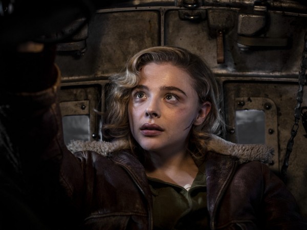 Воздушный бой (2)