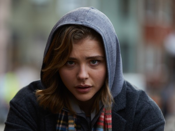 В объятиях лжи (2)