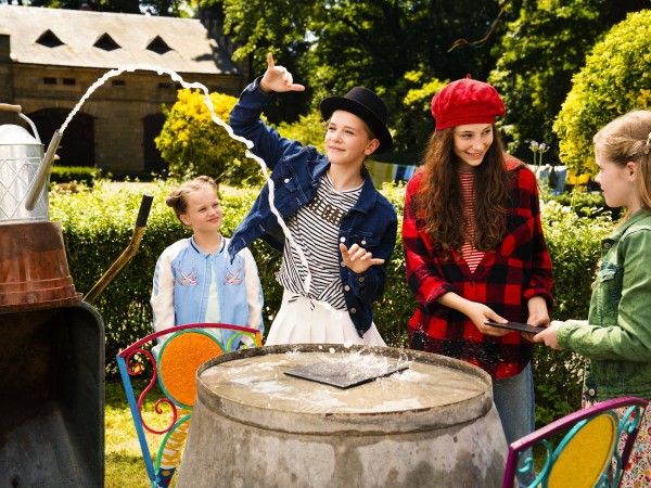 Маленькие волшебницы (6)