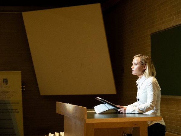 Перси против корпорации (4)